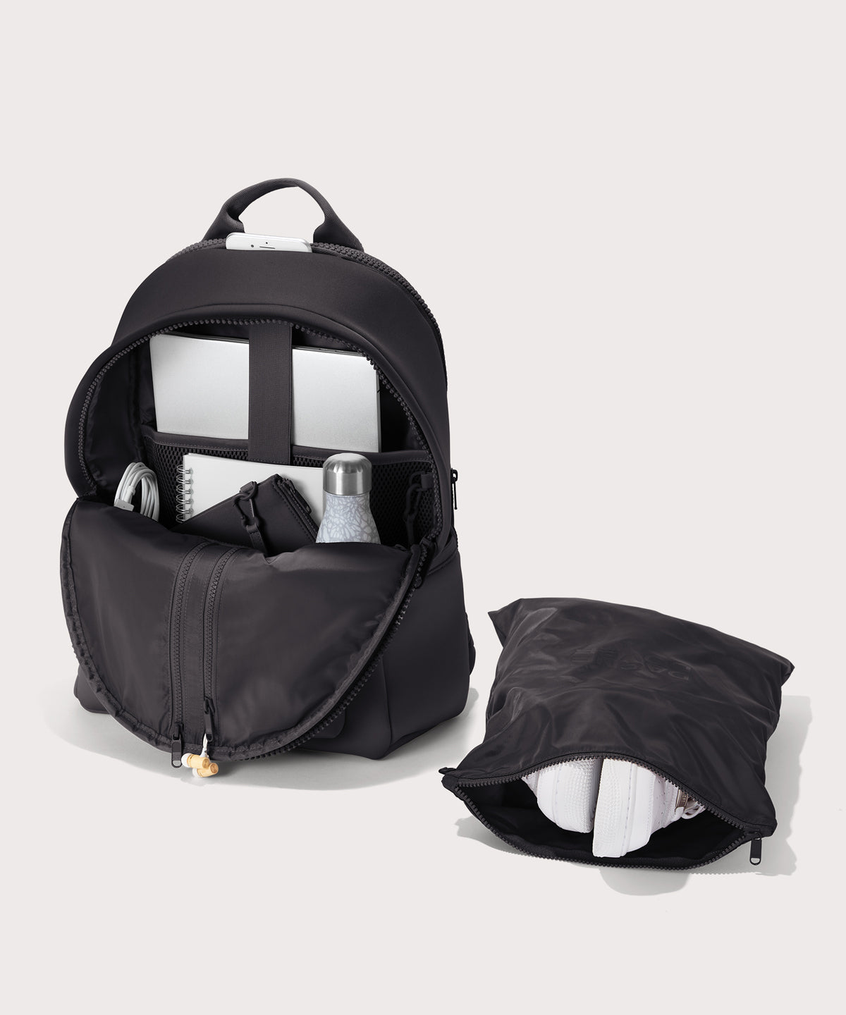 Dakota Backpack in Onyx, Large