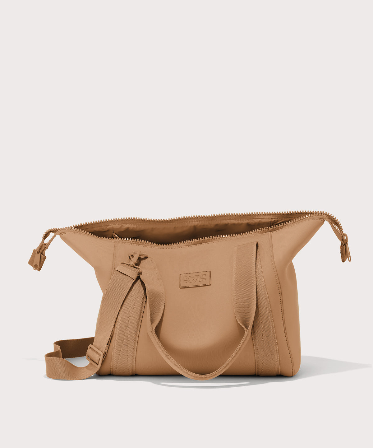 Landon Carryall in Camel, Medium